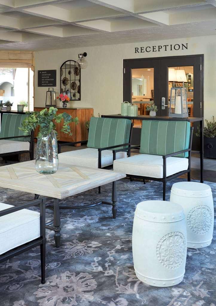 The Lodge At Healdsburg, Tapestry Collection By Hilton Luaran gambar