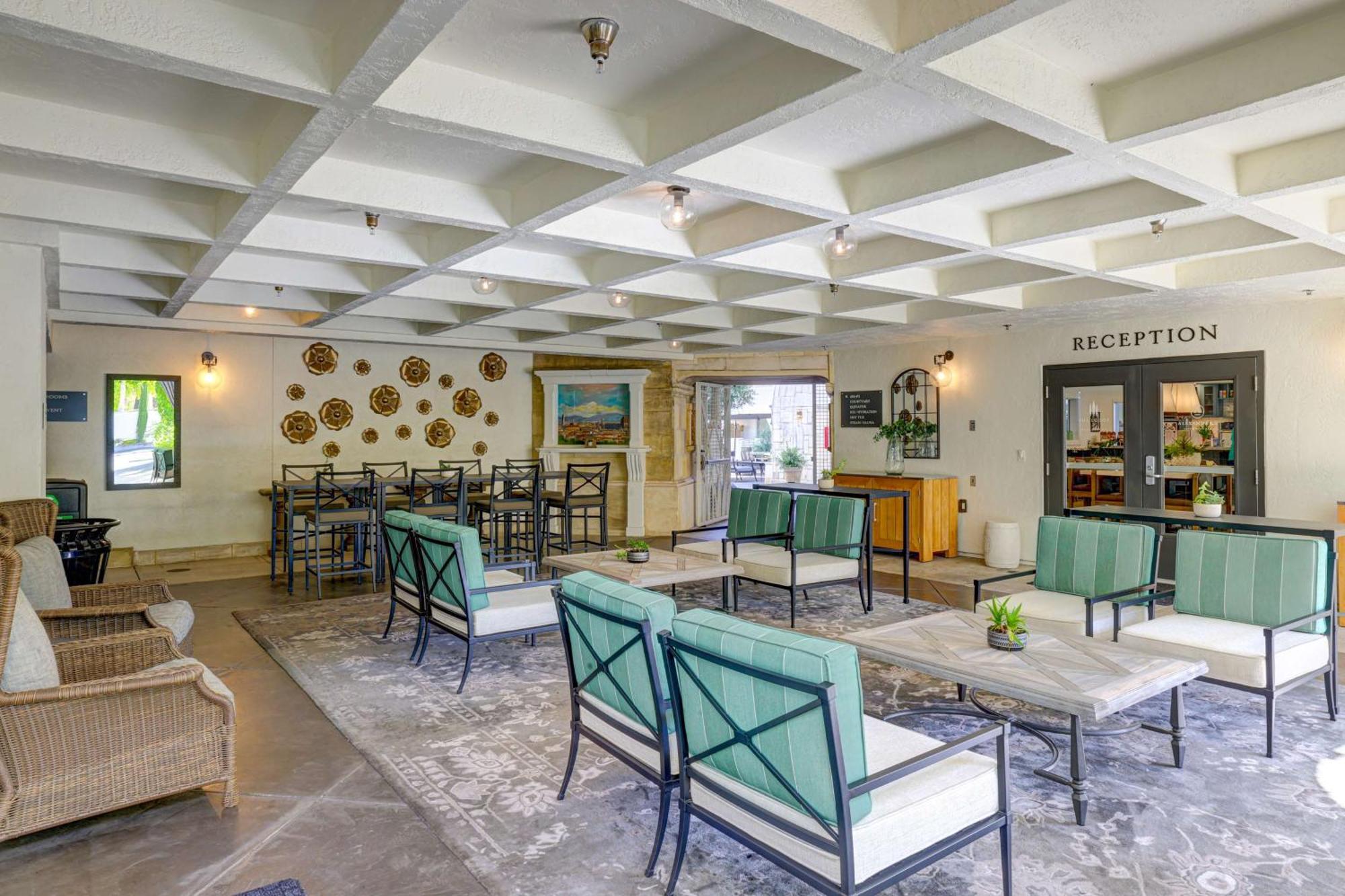 The Lodge At Healdsburg, Tapestry Collection By Hilton Luaran gambar