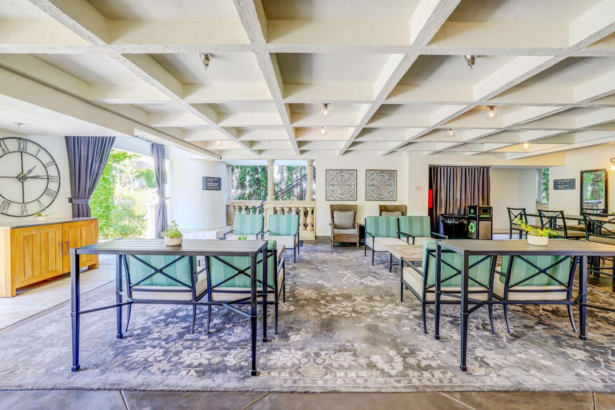 The Lodge At Healdsburg, Tapestry Collection By Hilton Luaran gambar